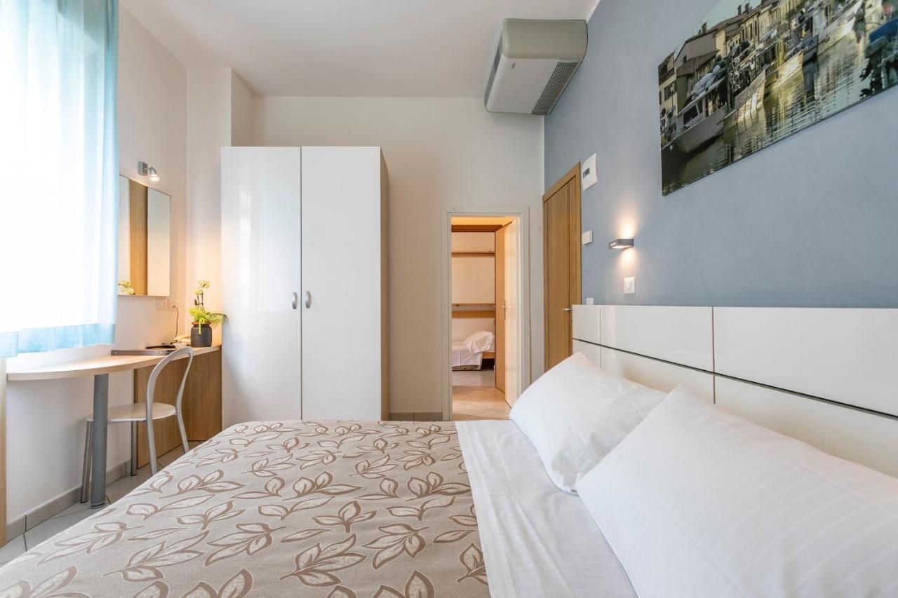 Hotel Baya - In Centro, Sul Mare Milano Marittima Exterior foto