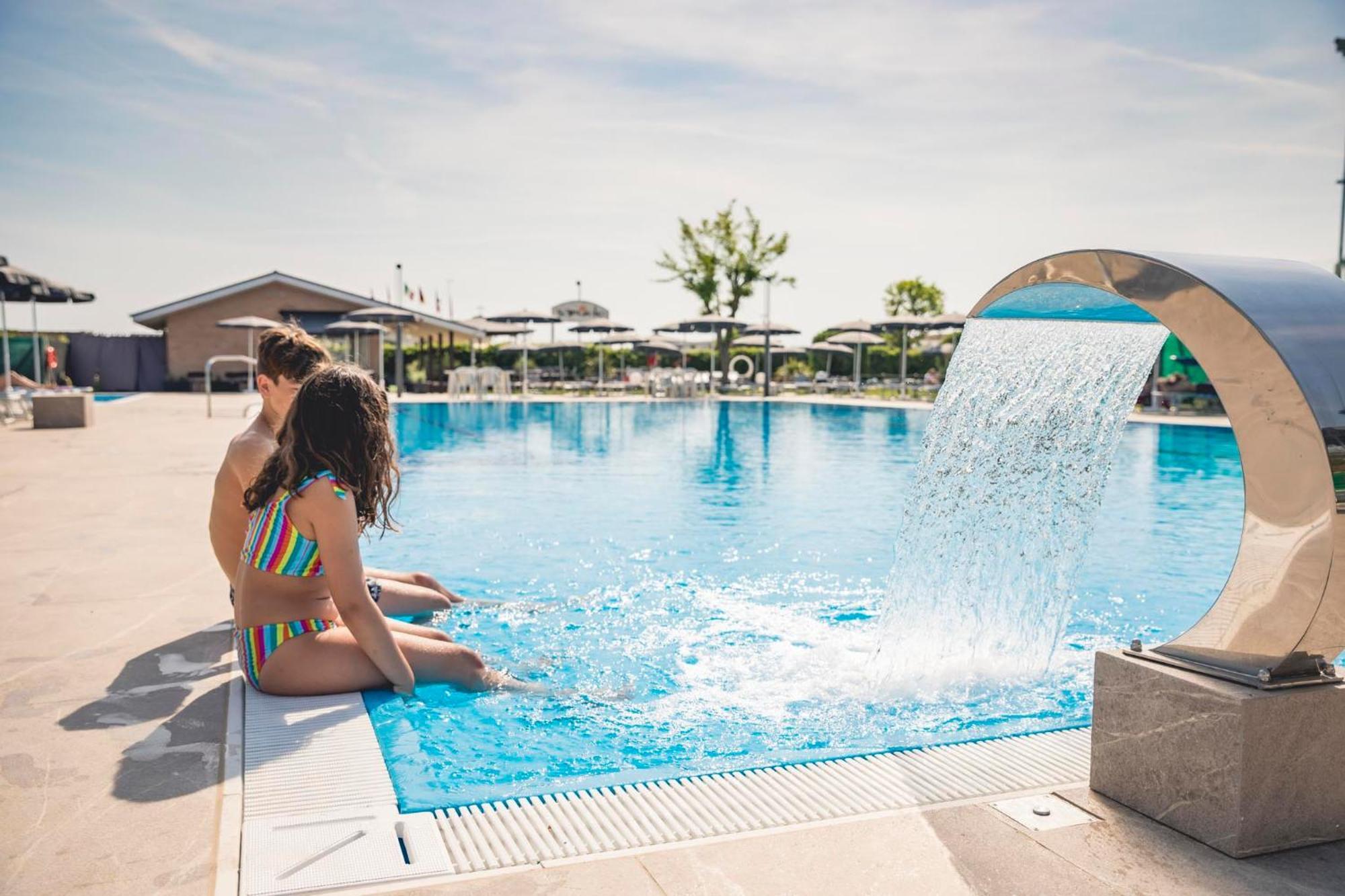 Hotel Baya - In Centro, Sul Mare Milano Marittima Exterior foto